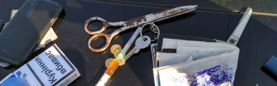 Минулі вихідні для патрульних Херсона виявилися «багатими» на любителів травки