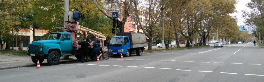 Фотофакт: Принцип «обещать, не значит жениться» в Херсоне, к счастью, работает не всегда