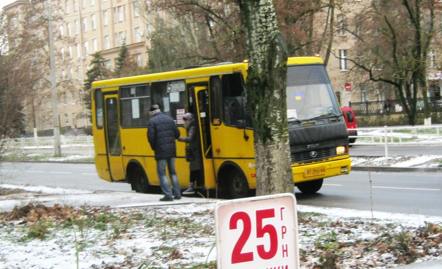 Маршрутки Херсона уходят в крутое пике