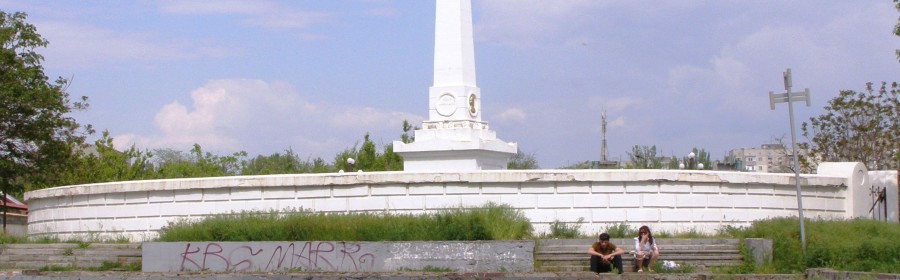 Херсонцы выйдут на защиту зеленых зон, мемориального кладбища и памятника Говарду