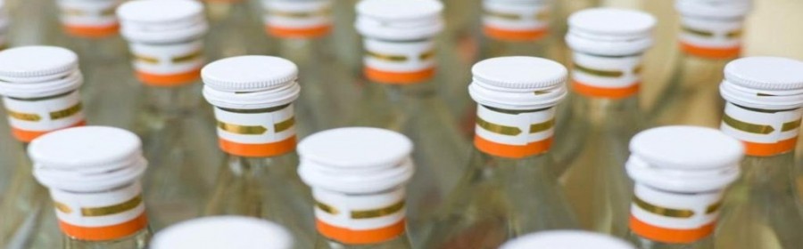 В Херсонской области полицейские изъяли 80 литров водки без акцизов