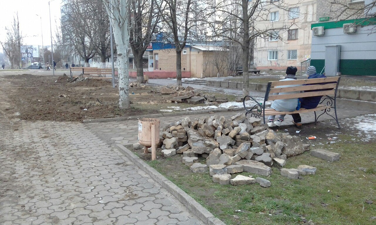 В Херсоне появились новые фотозоны: Пятигорский провал и скамья влюбленных