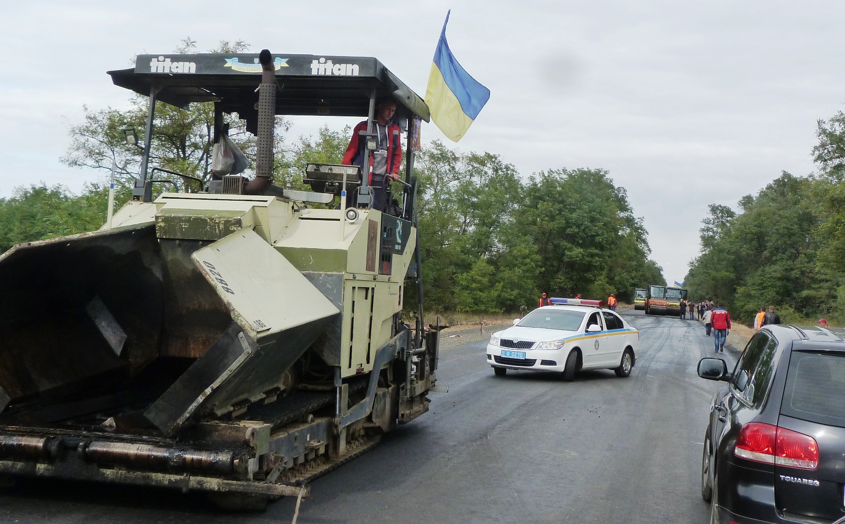 Весна идет, весне - дорогу! Херсон закупает асфальтобетон