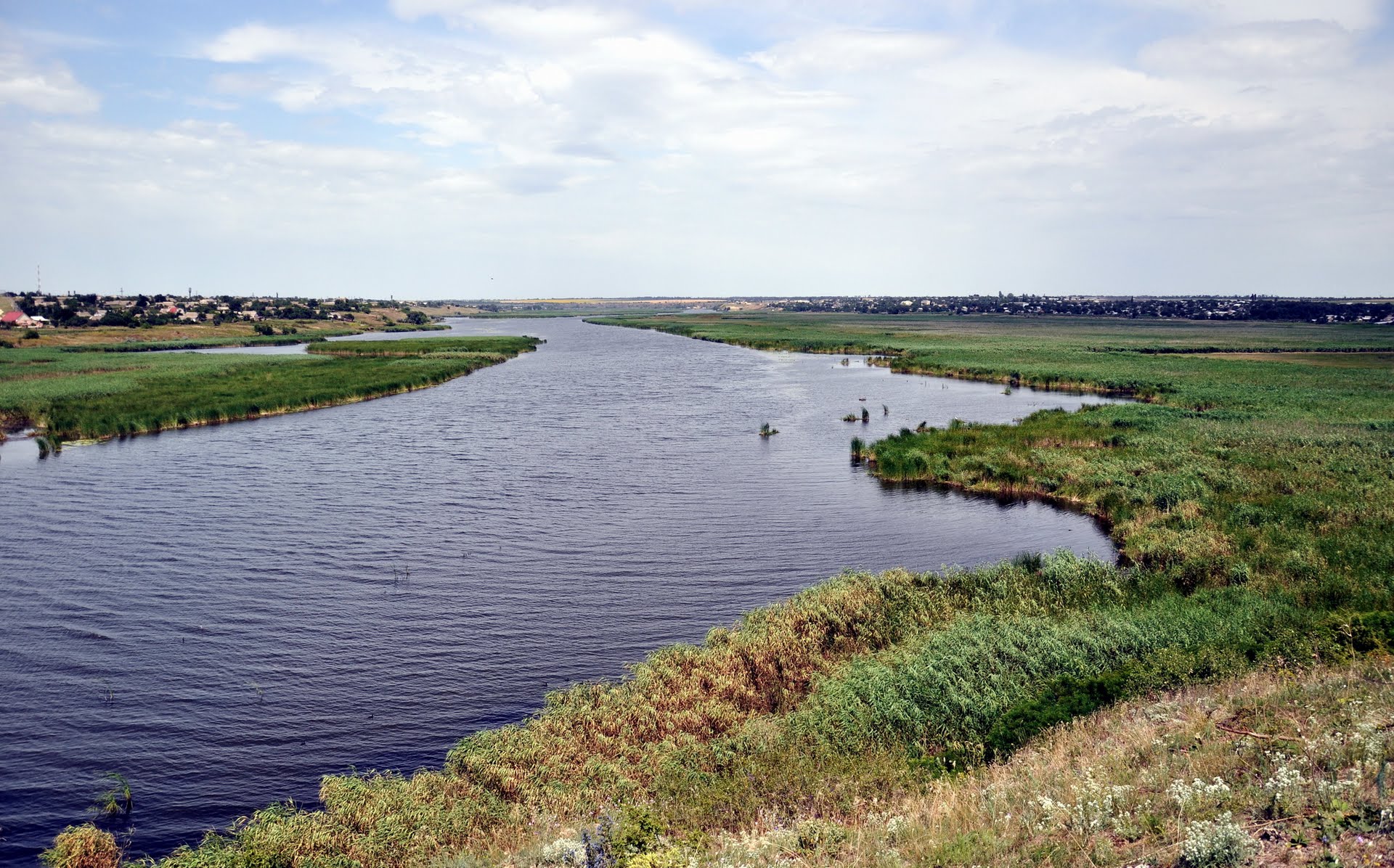 На Херсонщине лучше купаться в морях, чем в реках