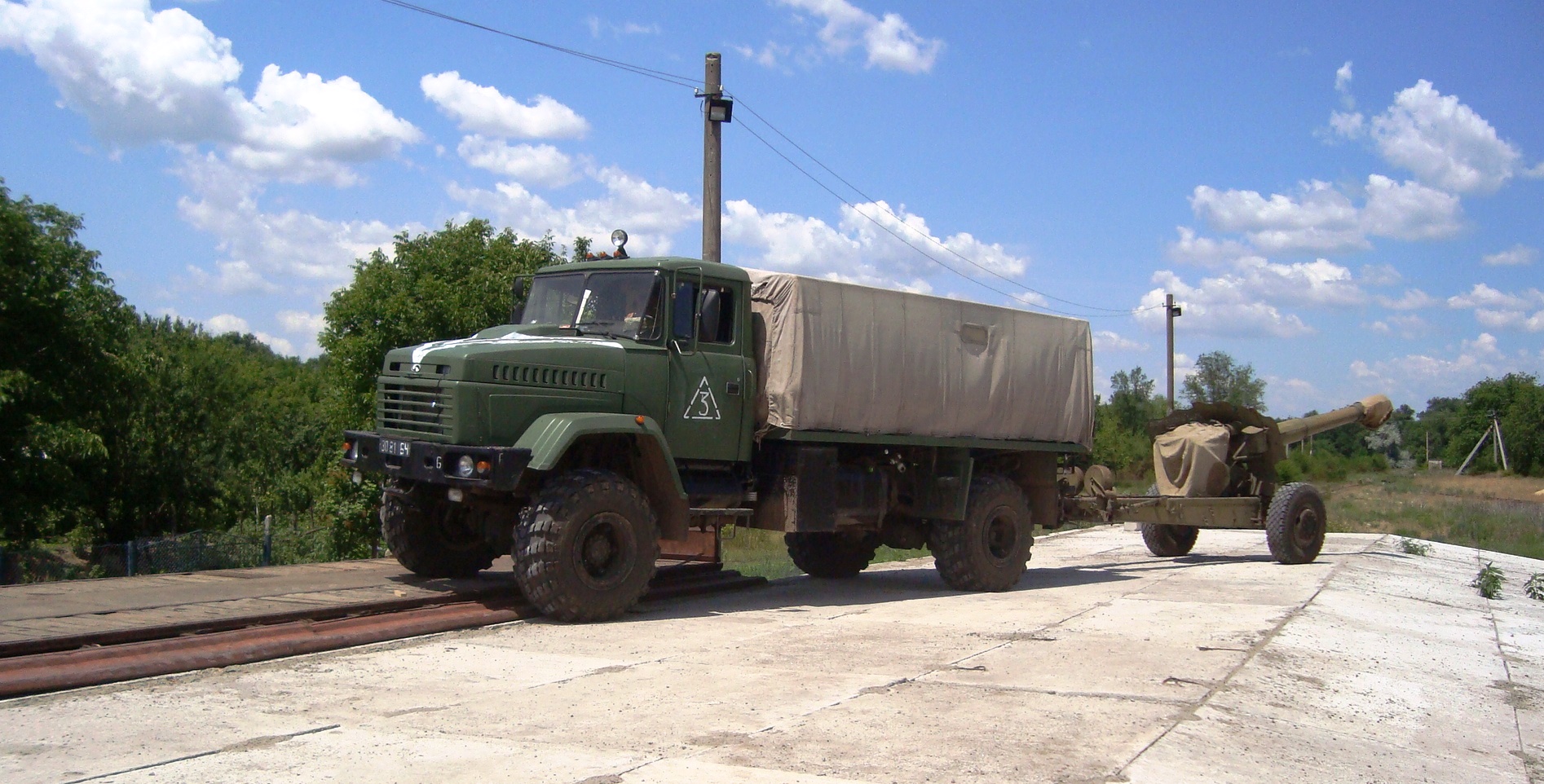 На Херсонщине проходят сборы выпускников военных училищ (фото)