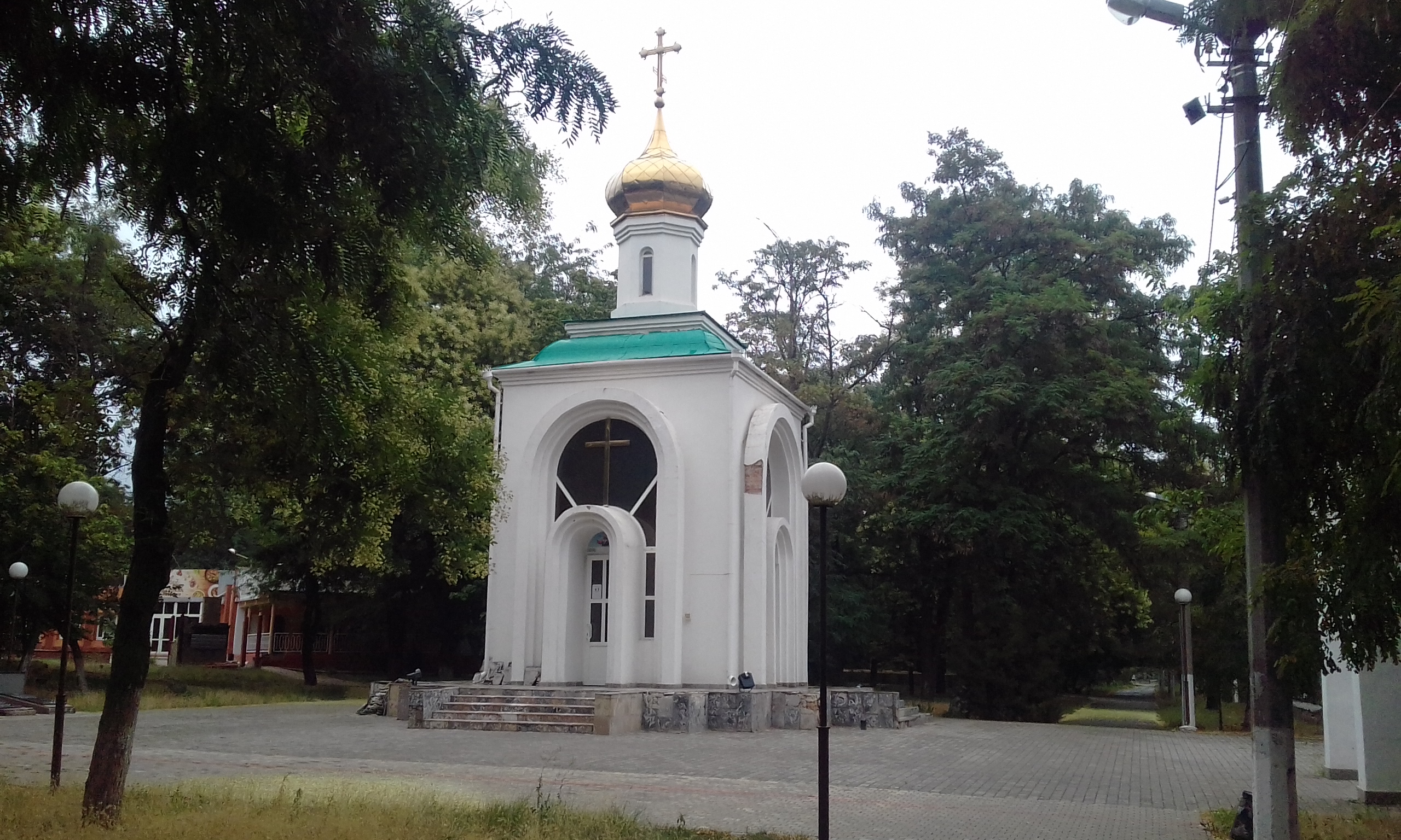 Херсонскому храму нужна помощь (фотофакт)