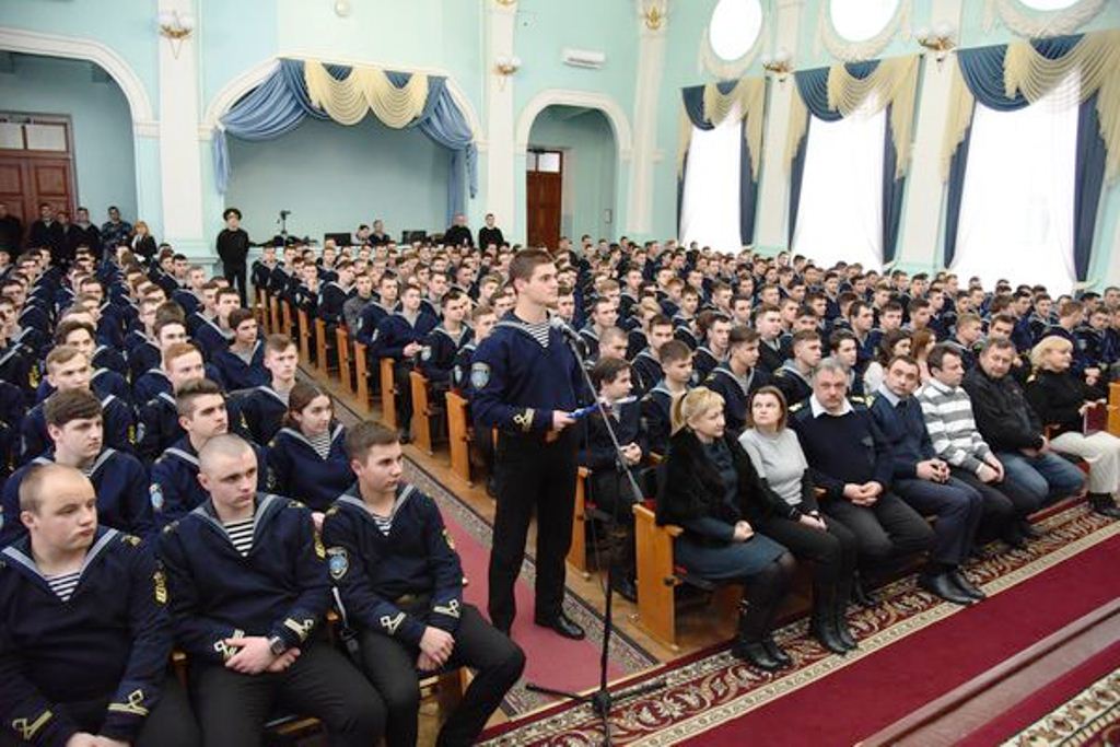 Не позбавляйте нас реального вибору! - студенти Херсонської морської академії звернулися до Президента