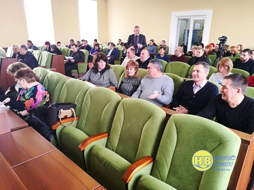 Евроремонт в зале заседаний Генического райсовета оценили родители юных спортсменов