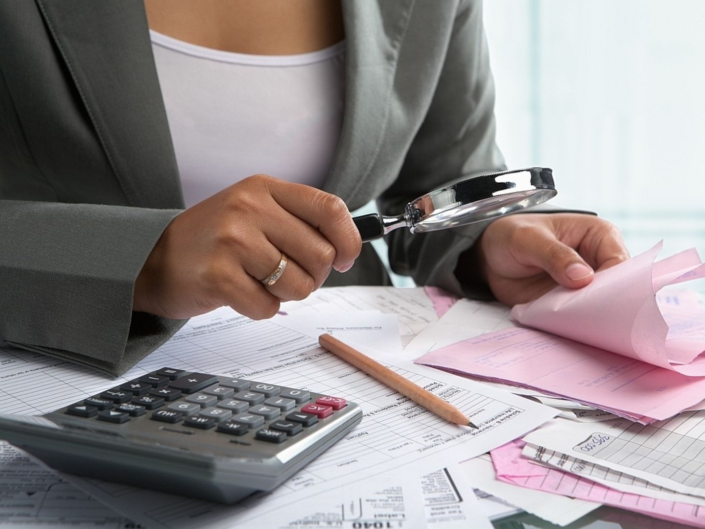 Список госорганов, которым разрешено проверять херсонский бизнес, стал шире