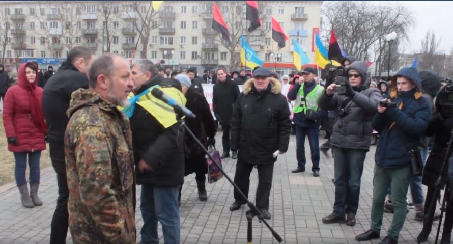 На площади Свободы в Херсоне не разошлись два митинга