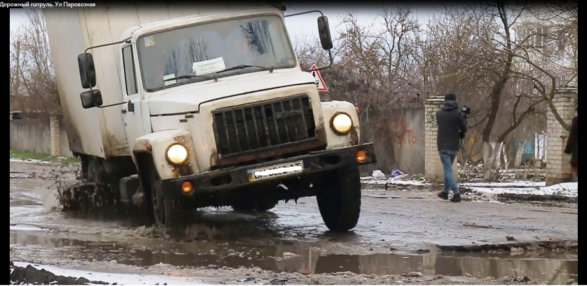 Херсонская автолюбительница поделилась впечатлениями о необычном тест-драйве (фото, видео)