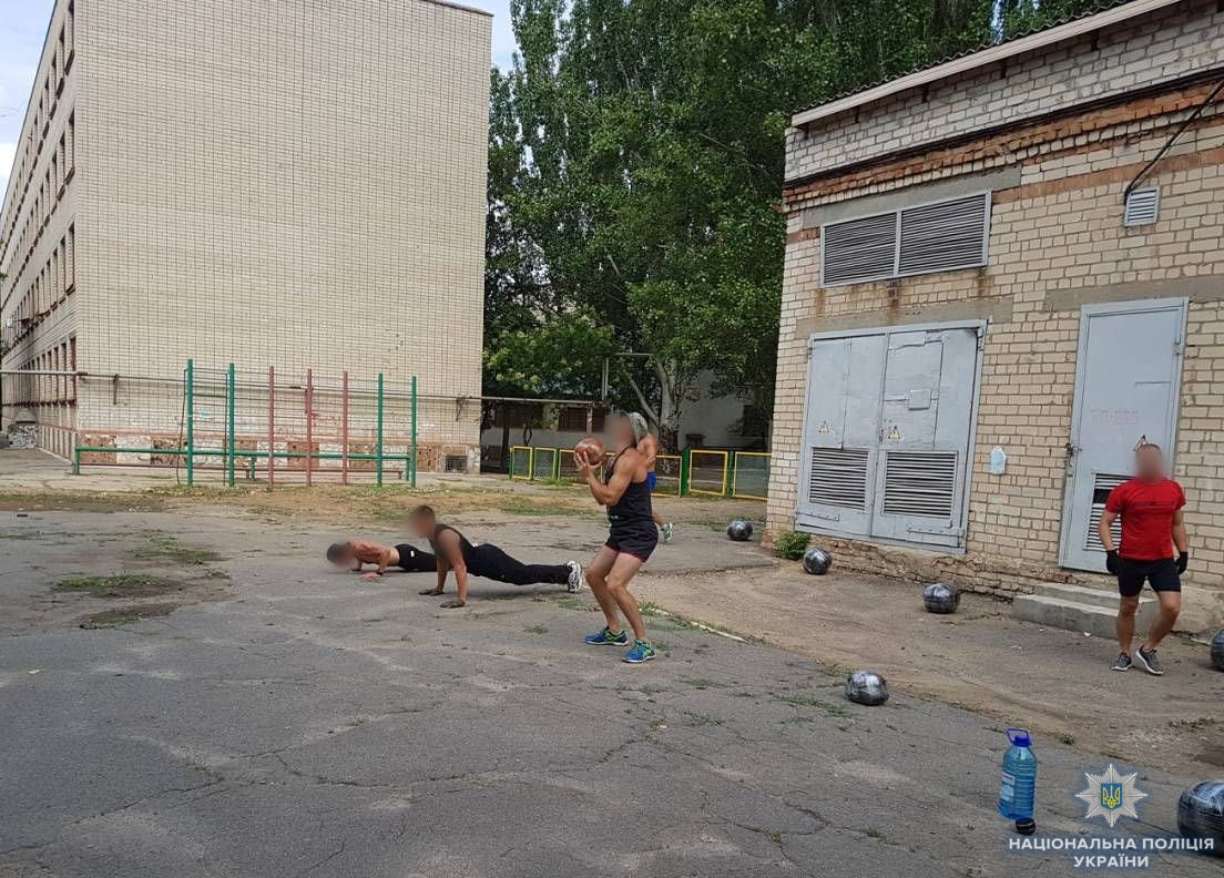 В Херсоні працівники спецпідрозділу «КОРД» провели змагання з кросфіту в пам'ять про загиблого солдата Збройних сил України Андрія Галая