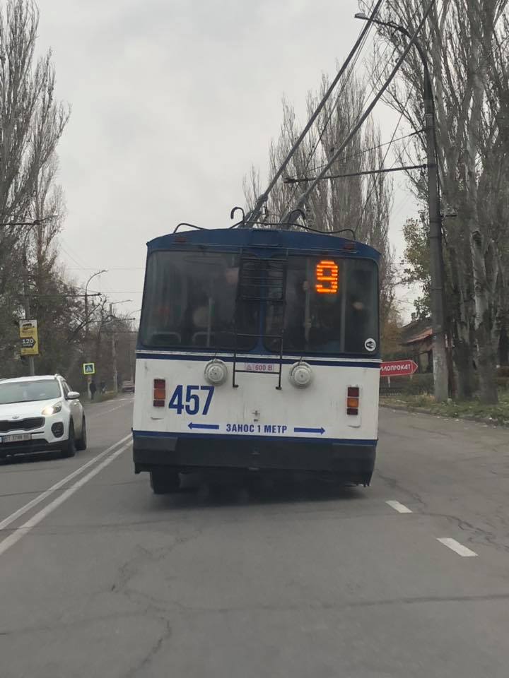 Пока херсонские маршрутчики мечутся ехать или не ехать, троллейбусы в полной готовности – на маршруты вышли 38 машин