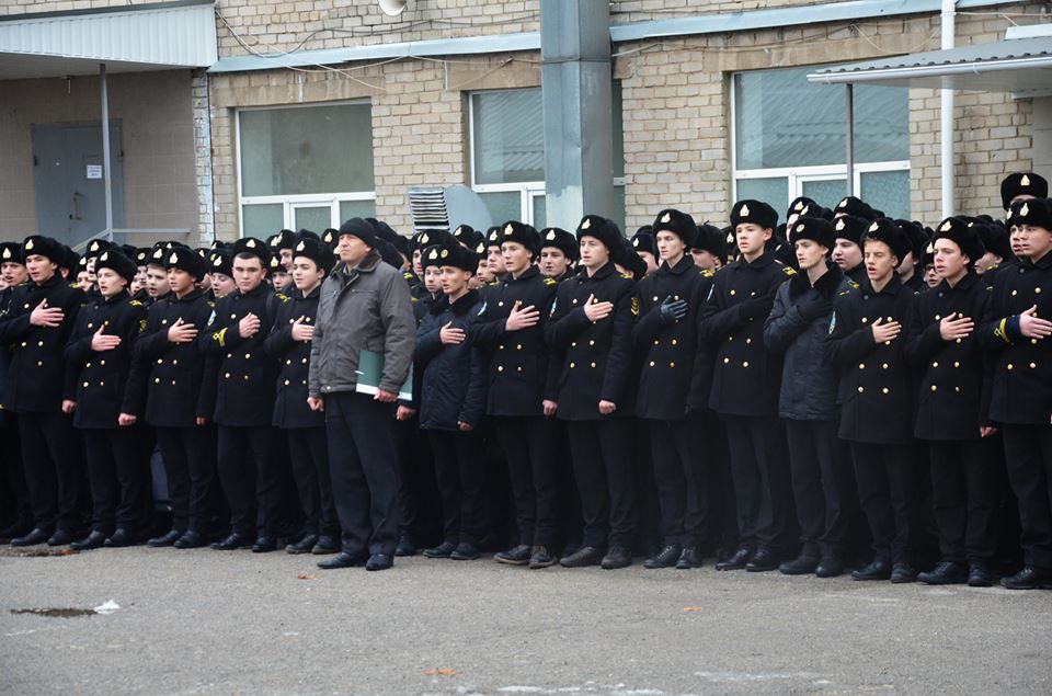 День ЗСУ в Херсонській державній морській академії відзначили урочистим шикуванням (фото)