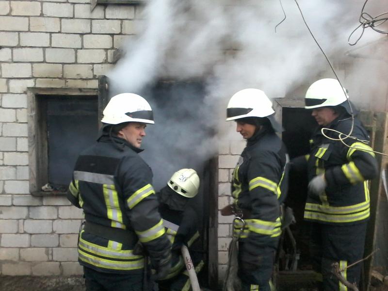 Минулої доби внаслідок пожеж до лікарень Херсонщини потрапили троє людей