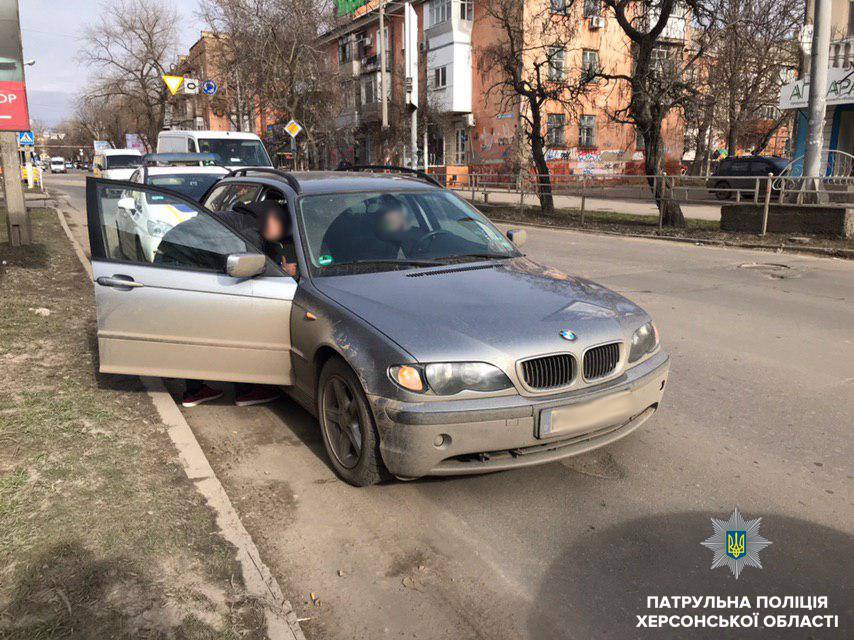 Випите вночі пиво дало про себе знати: херсонець отримав протокол від патрульних