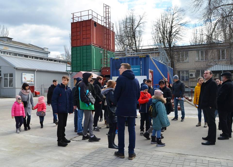 Дізналися чимало цікавого й корисного - ХДМА відкрила двері для потенційних абітурієнтів