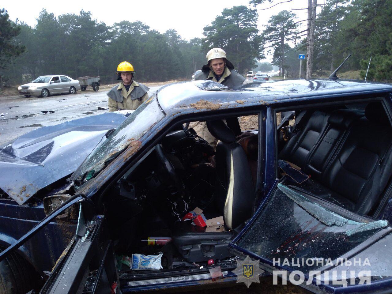 На Херсонщині поліція встановлює причини ДТП, в якій загинула людина