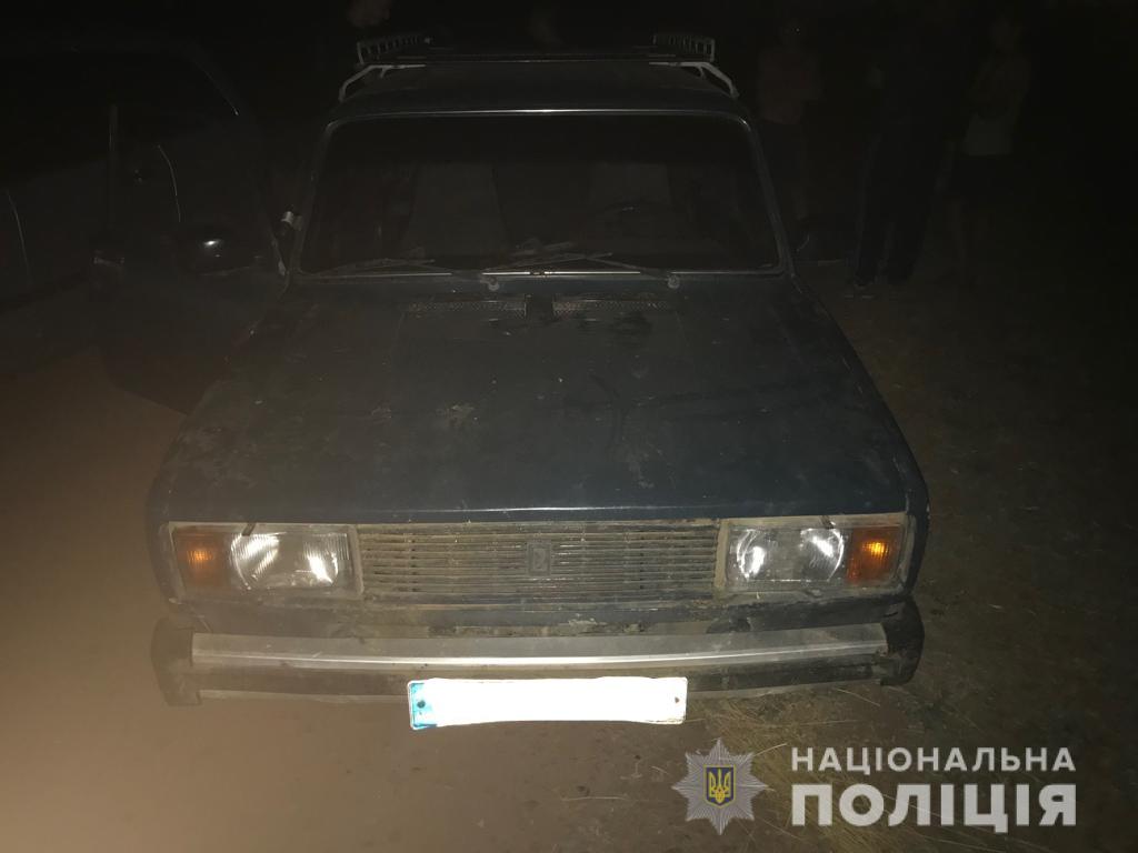 На Херсонщині упродовж 3 годин поліцейські повернули власникові угнаний автомобіль