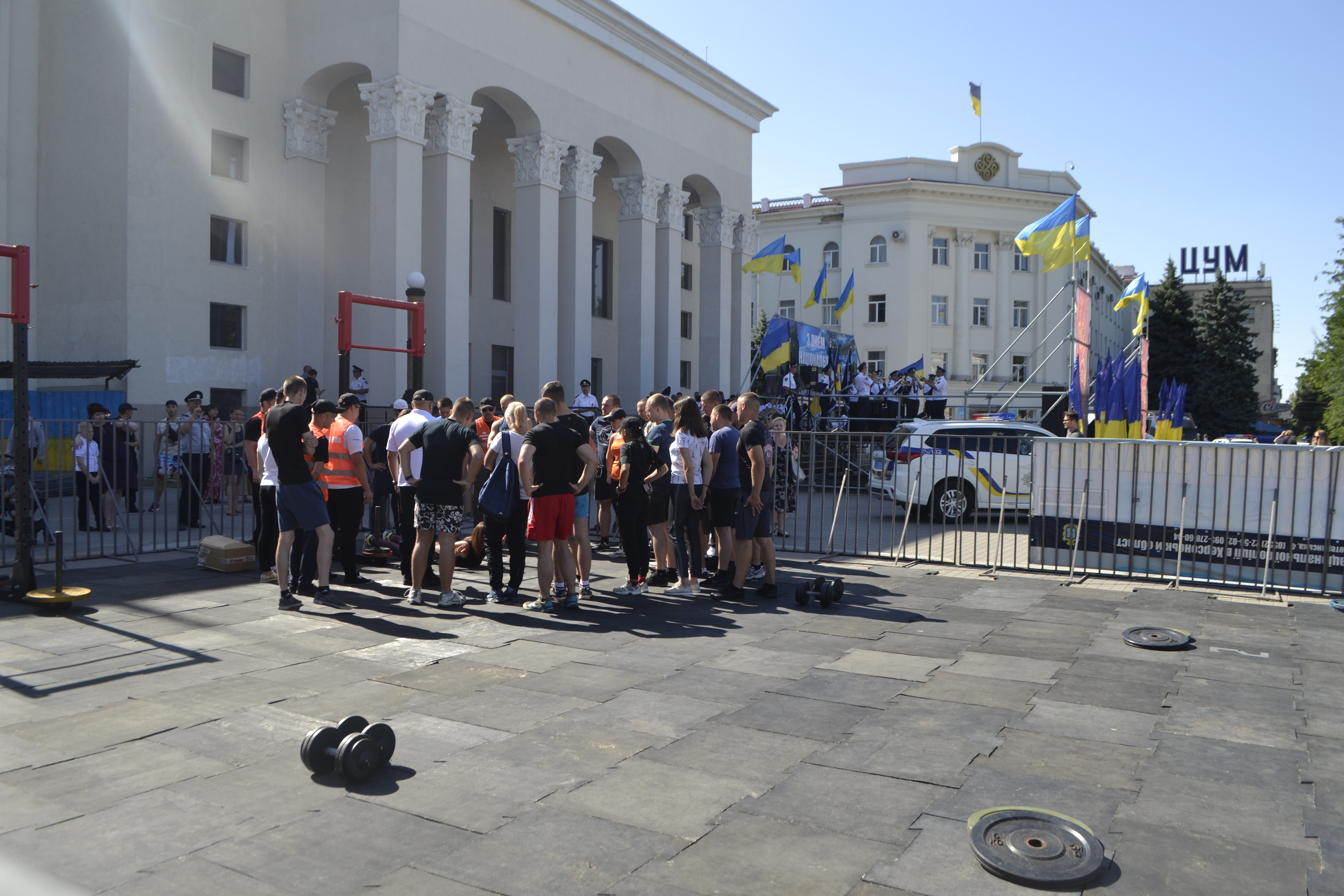 Як відзначили День Національної поліції у центрі Херсона (ФОТОРЕПОРТАЖ)