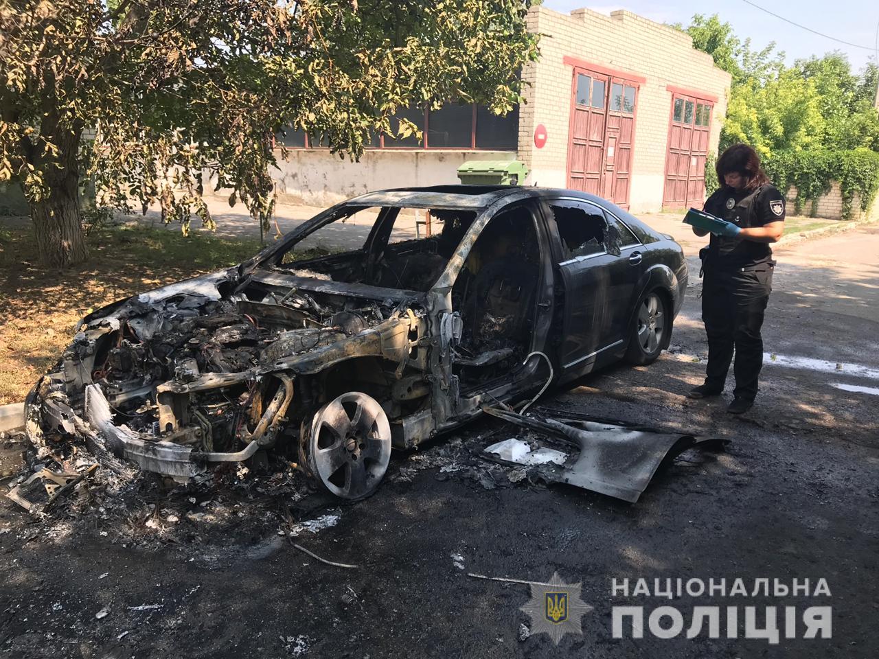 Стало відомо хто та чому у Херсоні підпалив автомобіль представника «Укртрансбезпеки»