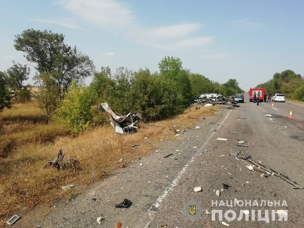 На херсонській трасі смертельна ДТП забрала життя людини