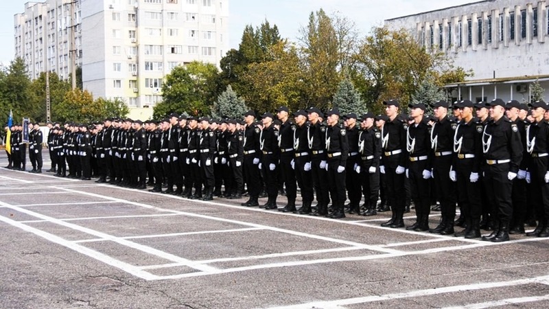 Курсанти Херсонського факультету ОДУВС урочисто склали Присягу працівника поліції