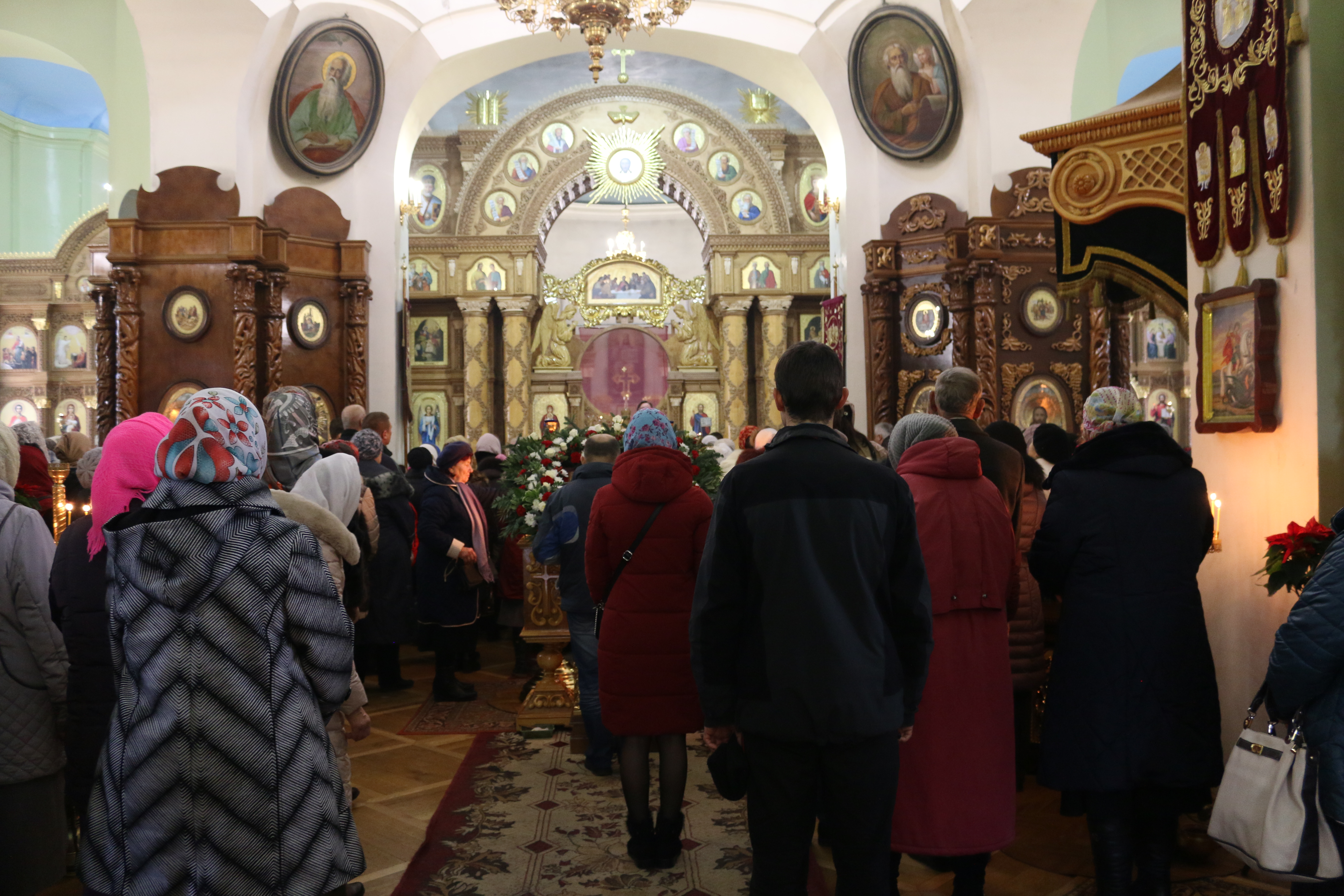 В Херсоне в день Святой Екатерины прошло праздничное богослужение - фоторепортаж