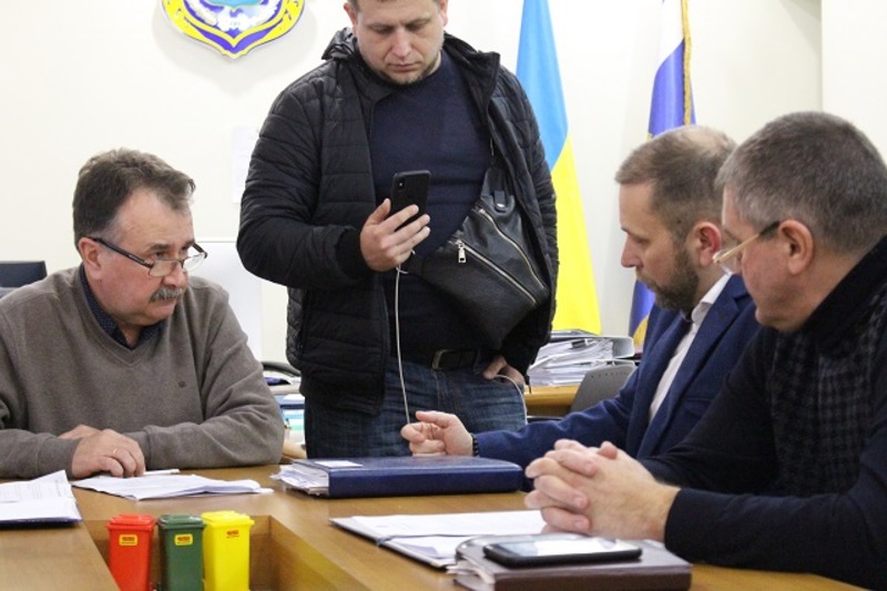 Херсонська влада тільки після розголосу відреагувала на інформацію про завезені європейські відходи