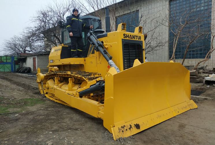 Херсонські рятувальники отримали техніку з Китаю