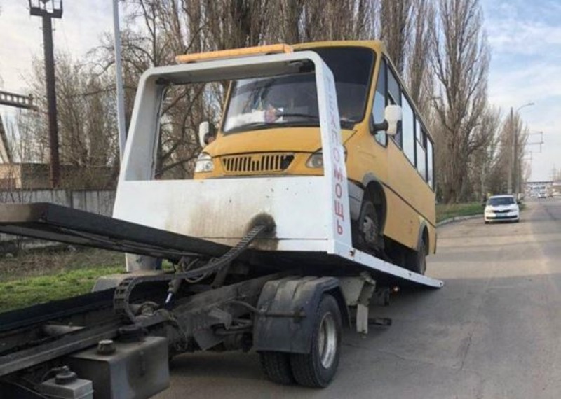 У Херсоні патрульні склали протокол на нетверезого водія автобуса