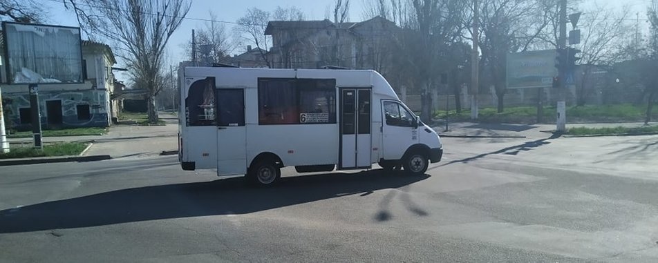 Транспортний колапс у Херсоні: городян виручають тролейбуси