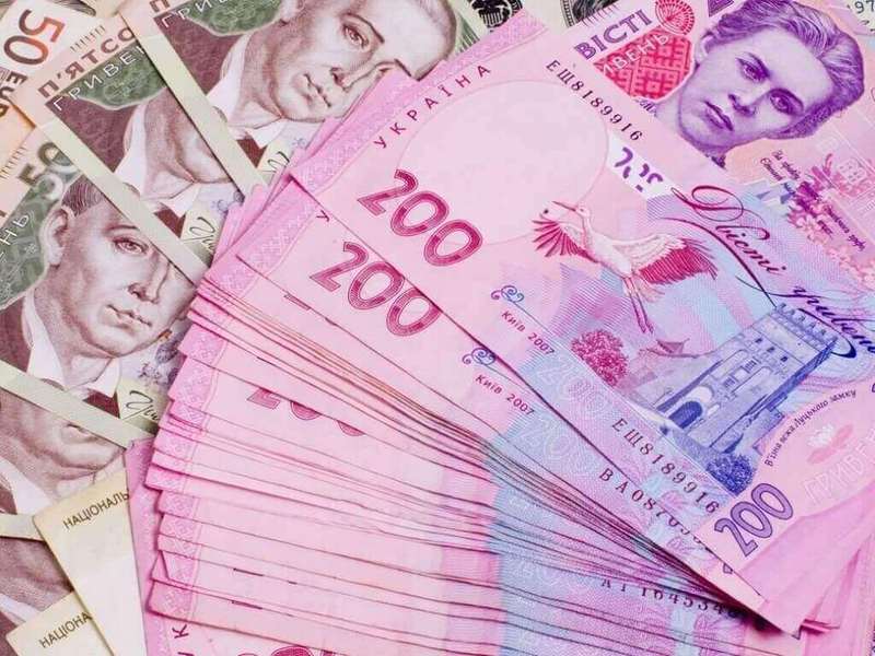 У Херсоні осудять аферистів, які вкрали 7 млн гривень з Фонду гарантування вкладів фізичних осіб