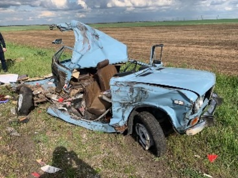 На Херсонщині в ДТП автомобіль розірвало на шматки, водій загинув на місці