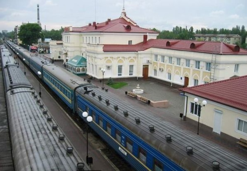 Пассажирские поезда в Херсоне могут запустить раньше, чем планировалось