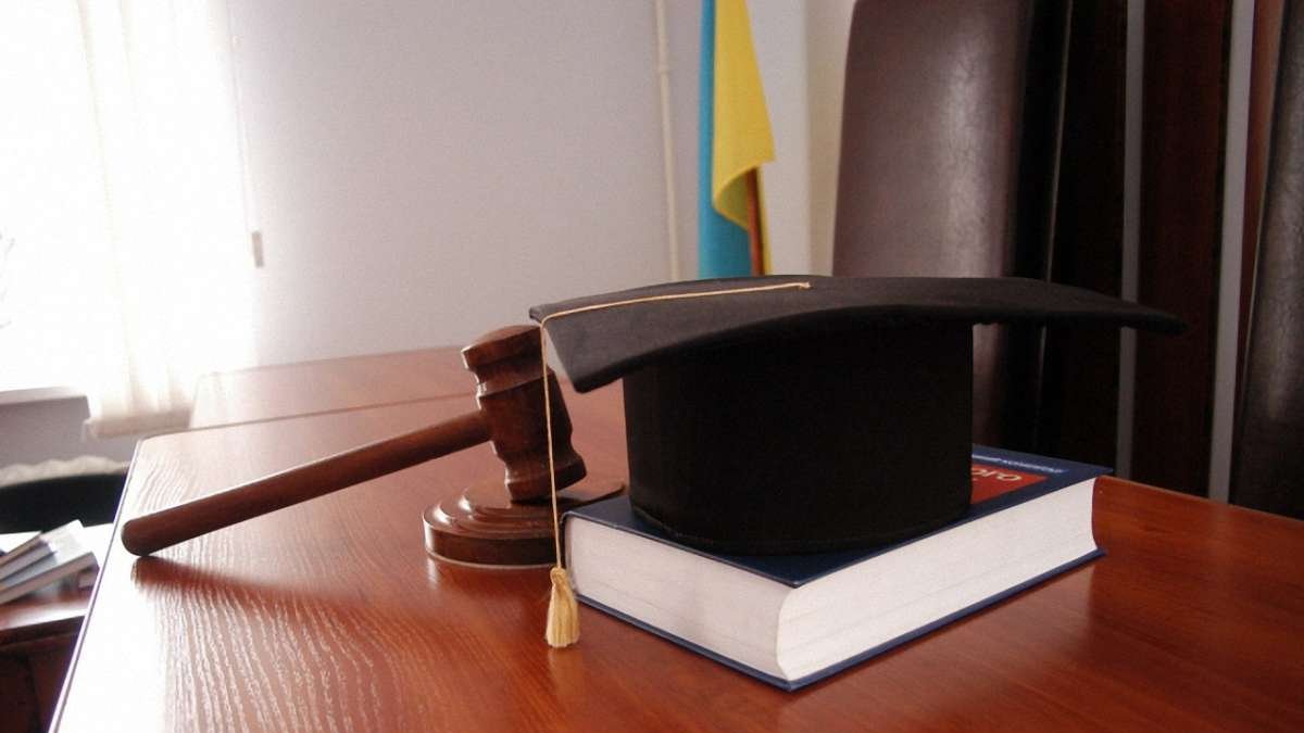 Суддю з Херсонщини відсторонили від здійснення правосуддя