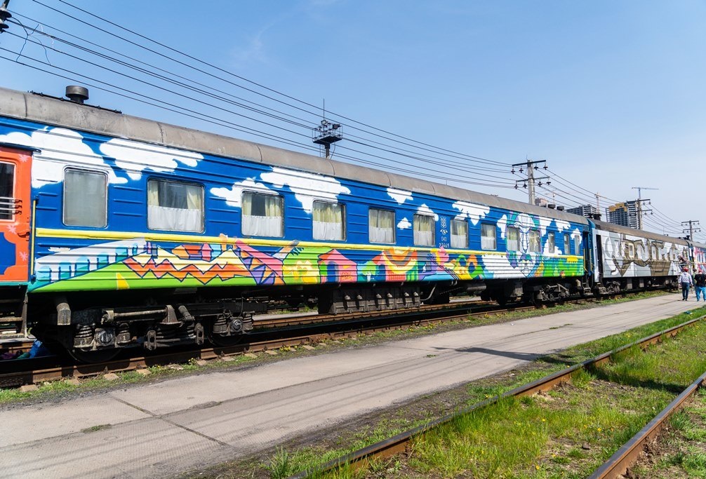 До Херсона вирушив унікальний арт-потяг ГoгoльTrain