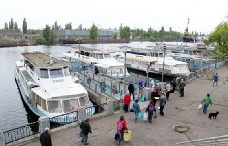 В Херсоне пассажирскую навигацию по Днепру продлят до ноября