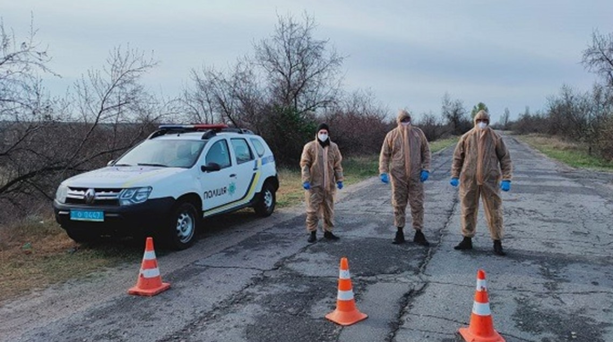 У Новотроїцькому районі через спалах коронавірусу посилено карантинні заходи