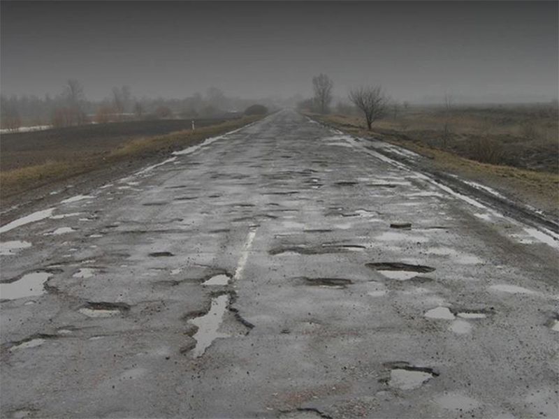 «Велике будівництво» чи махінації: на Херсонщині чиновники привласнюють чималі гроші, виділені на ремонт доріг