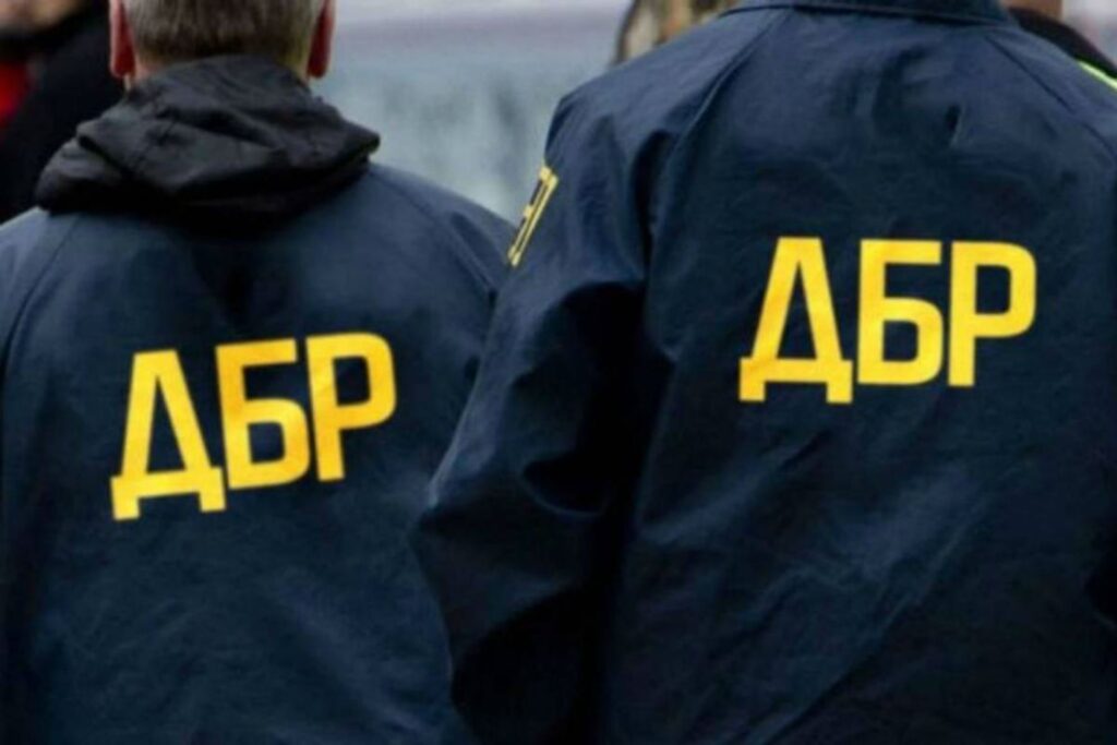 ДБР вимагає відсторонення від посади: адвокати відстояли права співробітника поліції Херсонщини