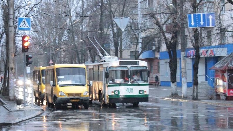 Мэр обещает создать в Херсоне один из самых больших автопарков и наладить работу транспорта до 23 часов