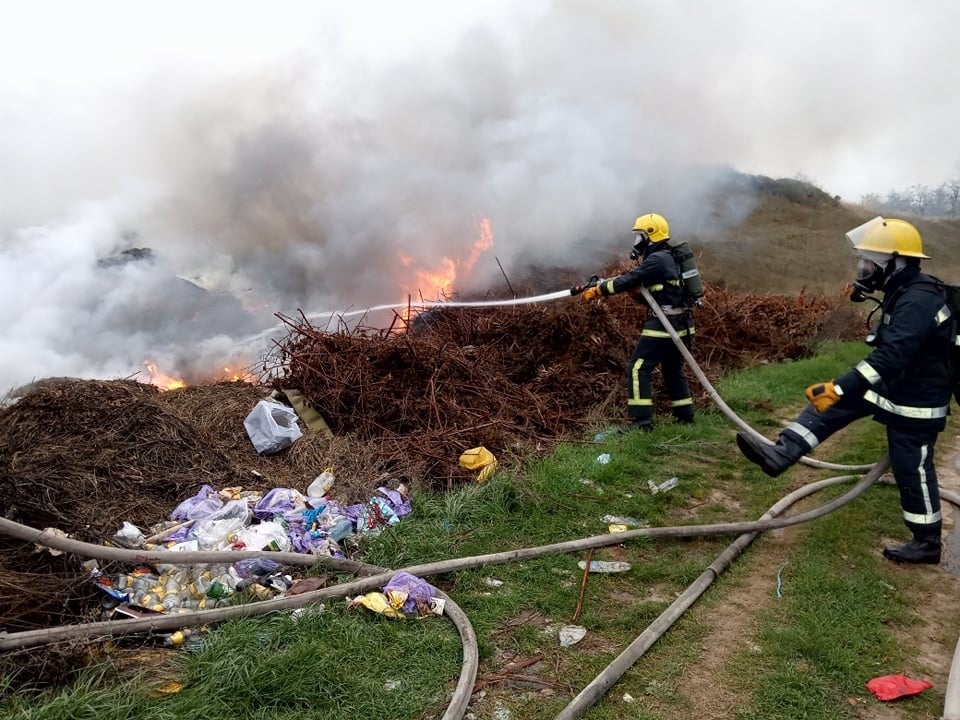 Минулого тижня рятувальники Херсонщини ліквідували 11 пожеж на відкритих територіях