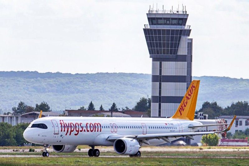 Лоукостер Pegasus Airlines полетит в Херсон