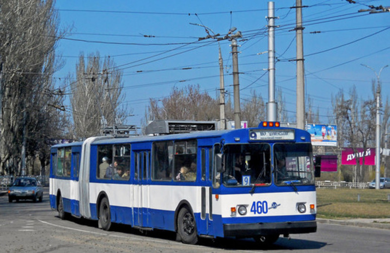 У Херсоні через аварійну ситуацію змінили рух тролейбусів