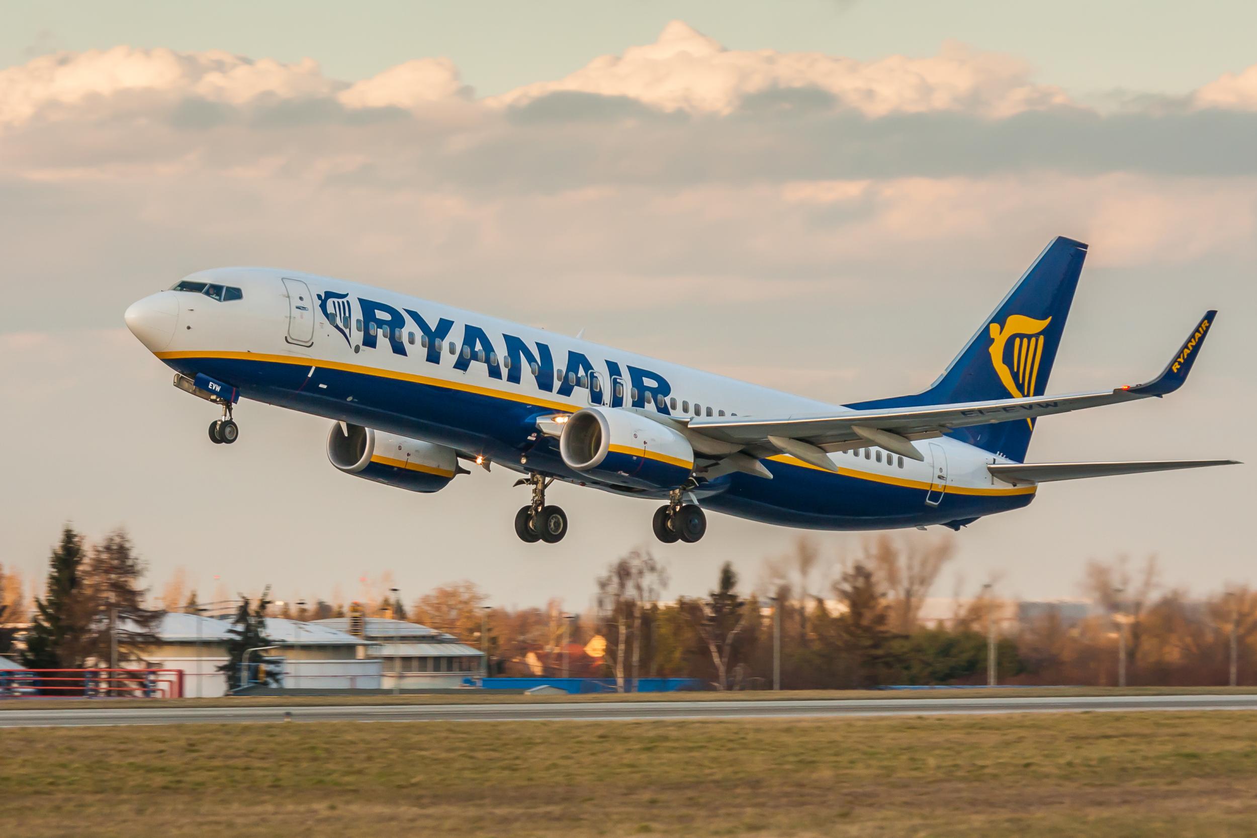 Лоукостер Ryanair відклав запуск авіарейсів Херсон – Відень