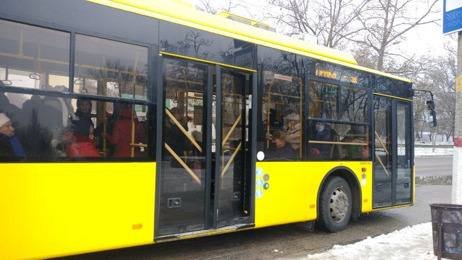 У херсонських тролейбусах встановили валідатори е-квитка, - ВІДЕО