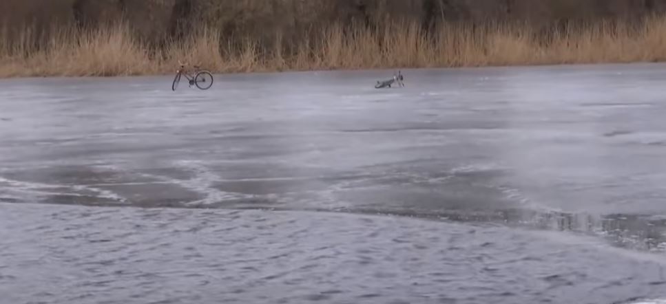 У Херсонській області чоловік витягнув з крижаної води двох дітей, - ВІДЕО