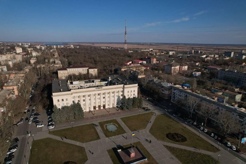 Херсонці без паніки сприйняли новину стосовно введення надзвичайного стану у місті