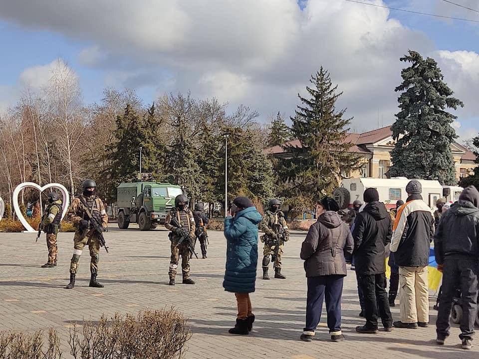 В Скадовском районе оккупанты обворовали админздания и выдвинули ультиматум